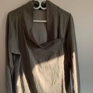 Women’s XL Arc’teryx top